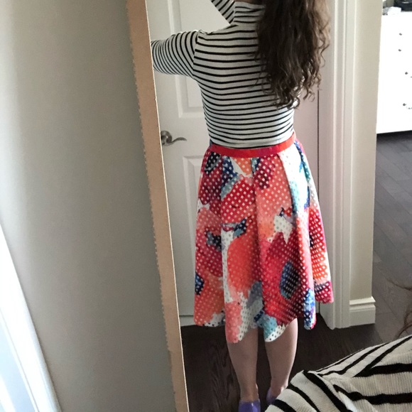 Trina Turk Poppy Perforated Skirt Floral - Picture 7 of 13